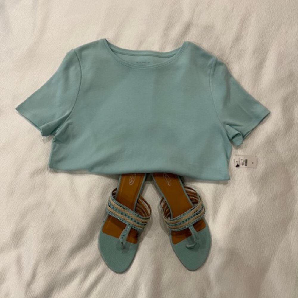 INCLUDES MATCHING TALBOTS SHOES & TEE !